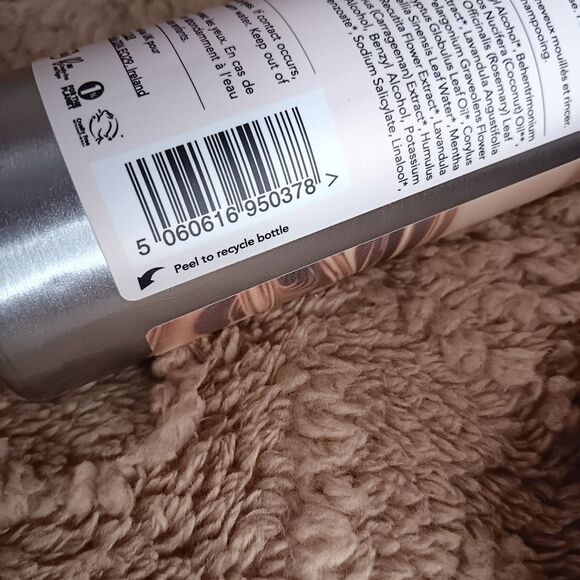 WE ARE PARADOXX 8.45-fl oz Moisture Conditioner set of 2 (one w/ a broken pump) - Picture 3 of 8